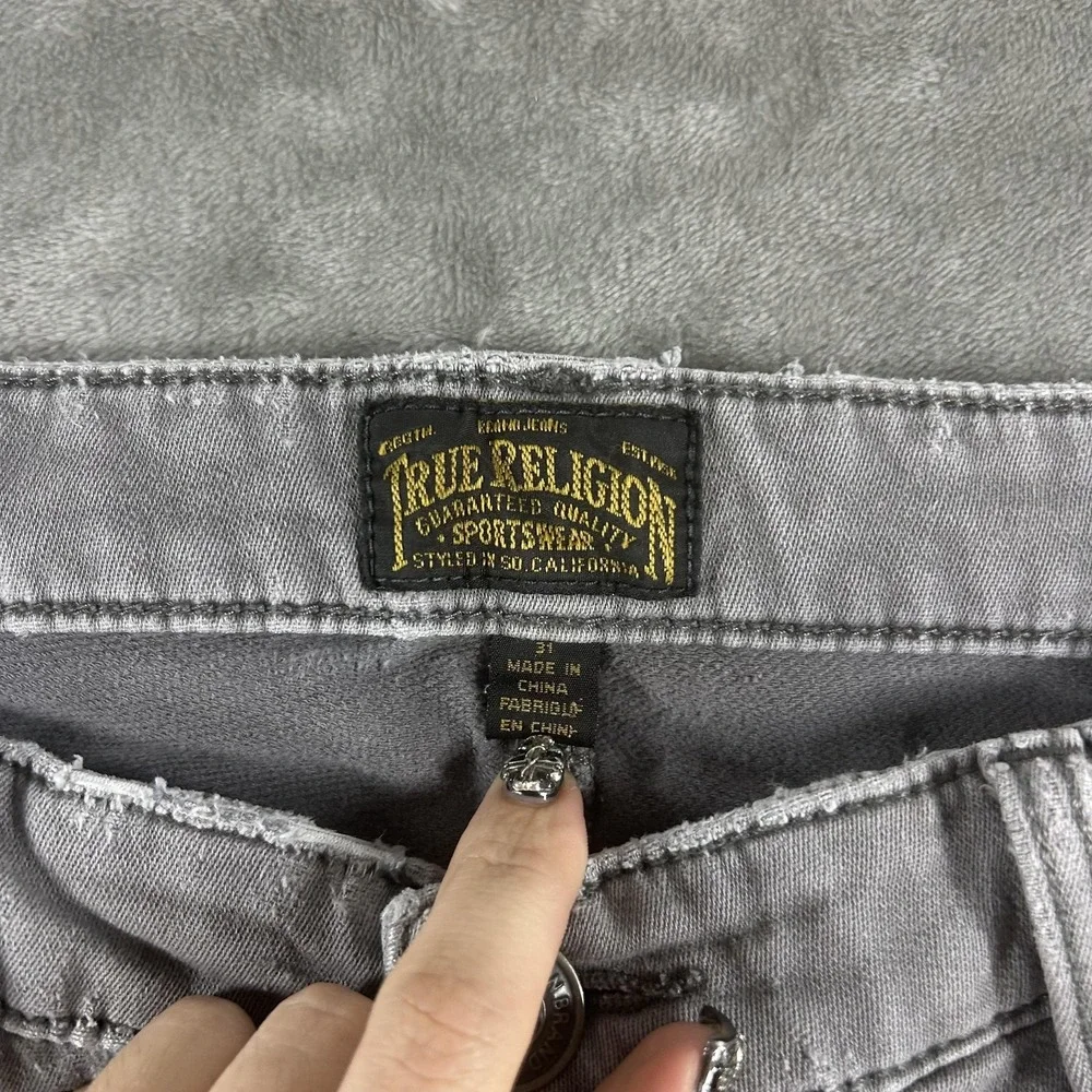 True Religion Runner Relaxed Jeans Mens 31x29 Gray Med Wash Tapered Cuffed
